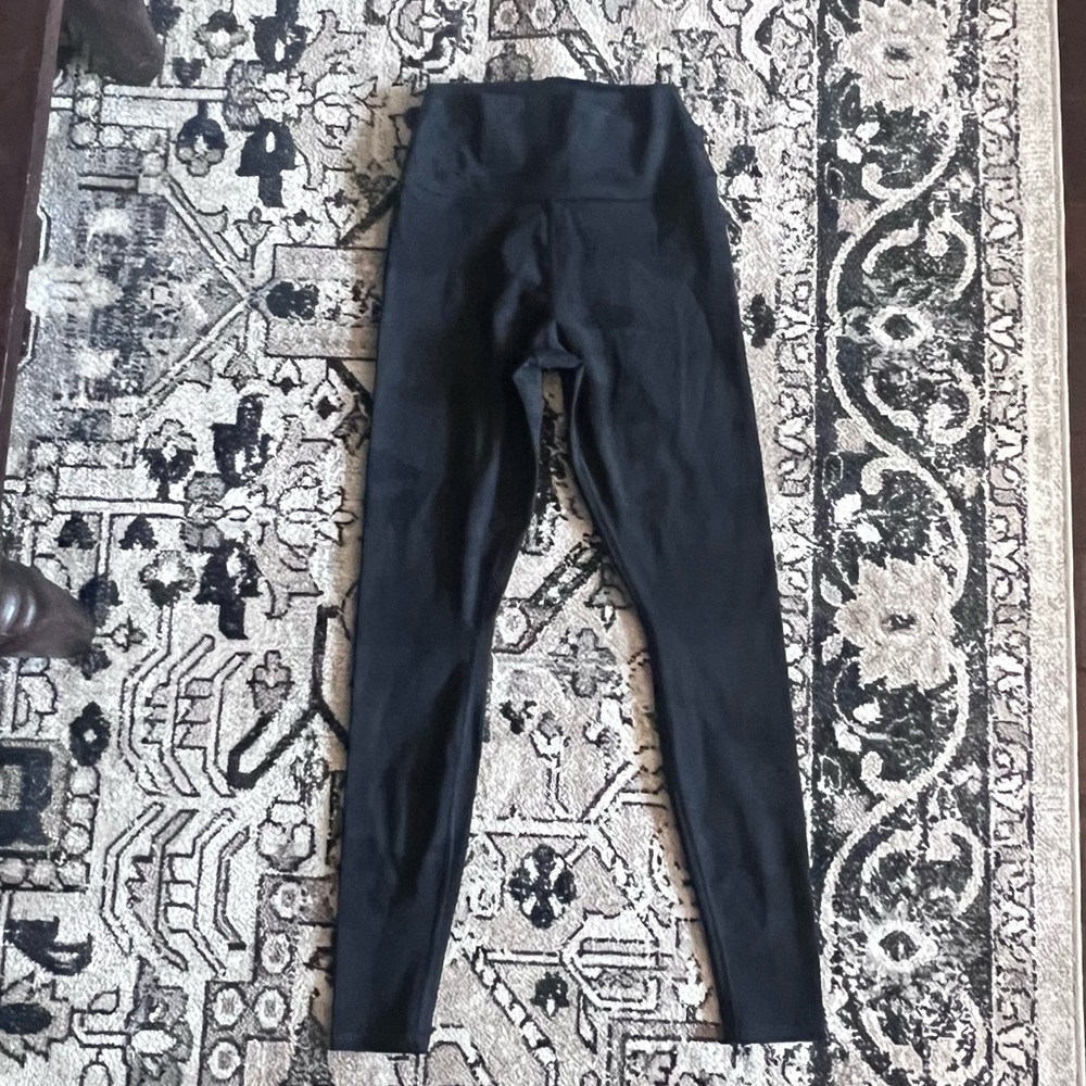 Black camo Alo Leggings